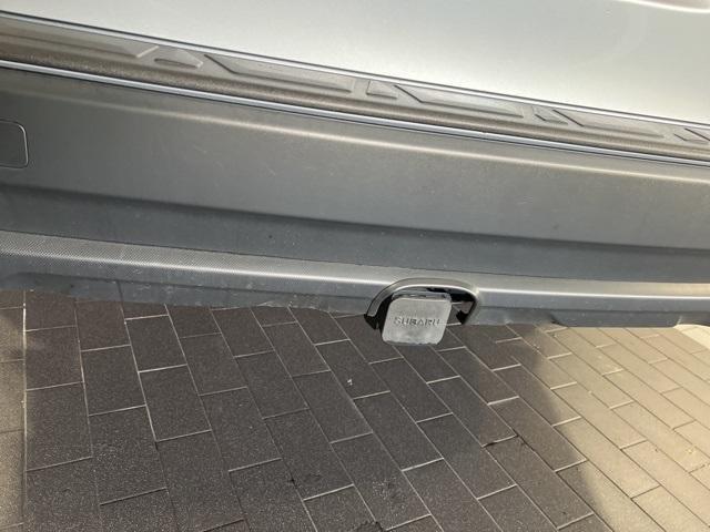 used 2025 Subaru Outback car, priced at $31,000