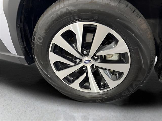 used 2025 Subaru Outback car, priced at $31,000