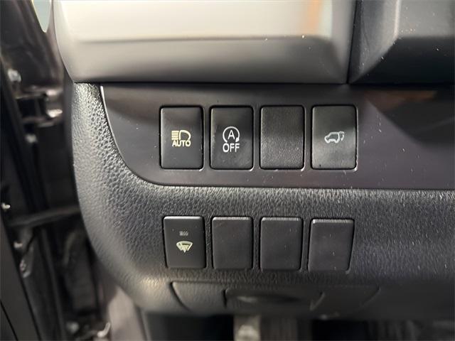 used 2018 Toyota Highlander car, priced at $26,000