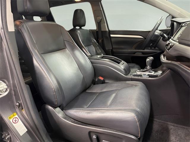used 2018 Toyota Highlander car, priced at $26,000