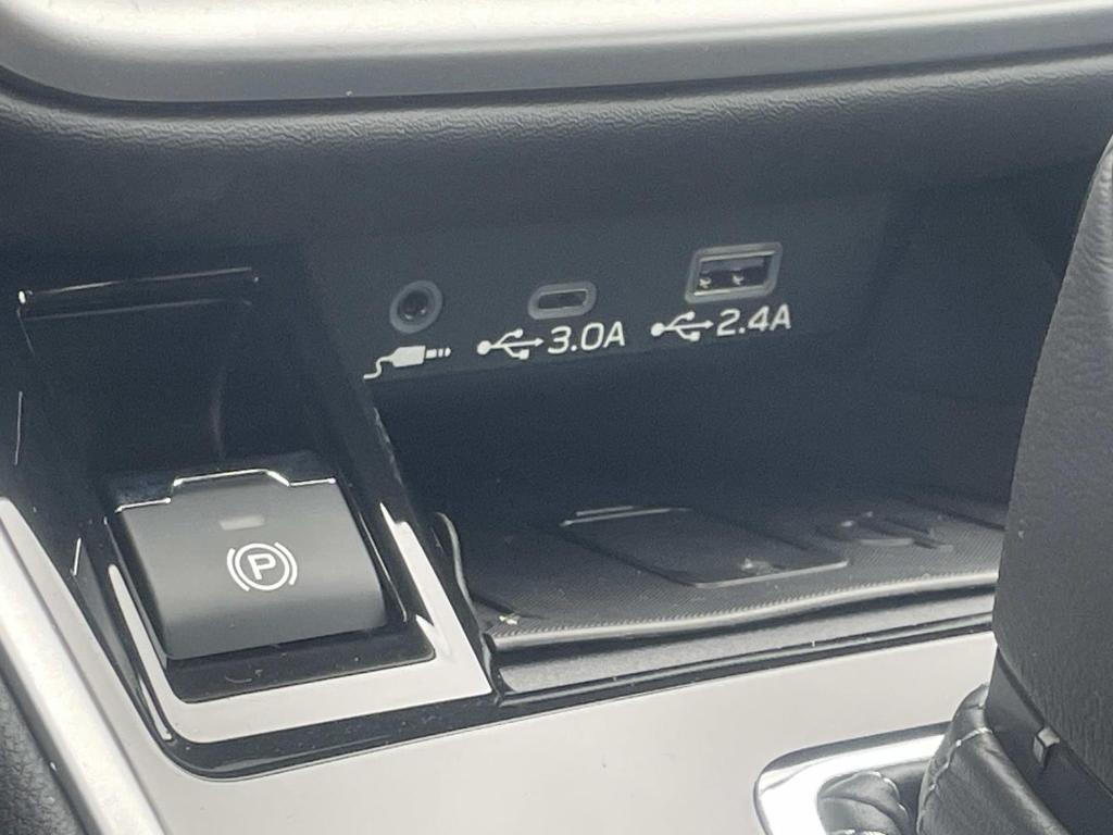 new 2025 Subaru Legacy car, priced at $35,682