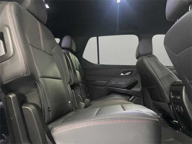 used 2023 Chevrolet Traverse car, priced at $36,600