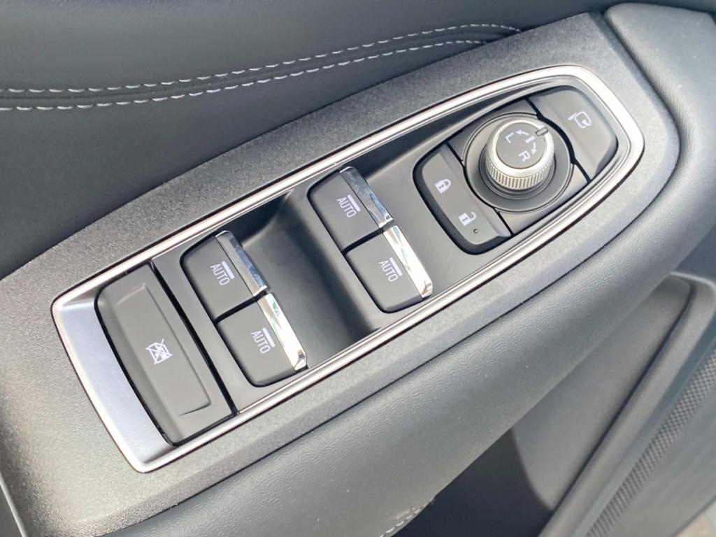 new 2025 Subaru Legacy car