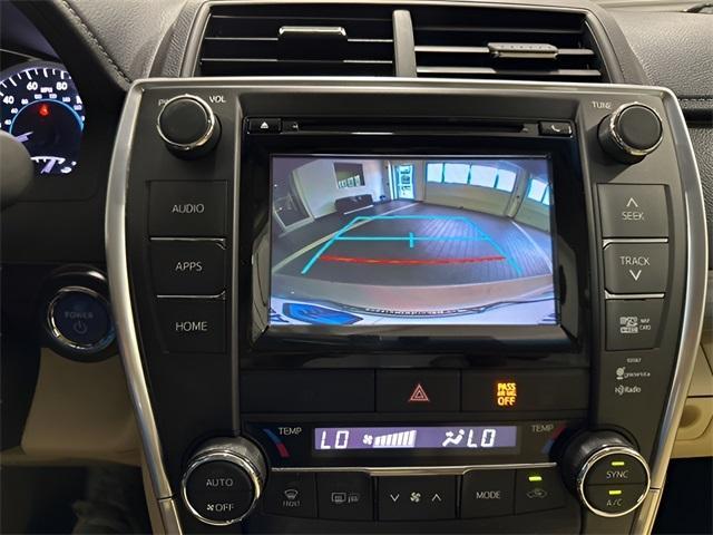 used 2015 Toyota Camry Hybrid car, priced at $14,900