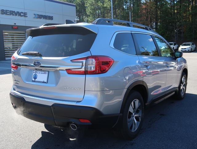 new 2024 Subaru Ascent car, priced at $40,917