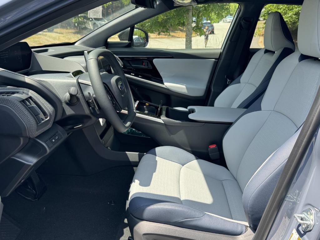 new 2025 Subaru Solterra car