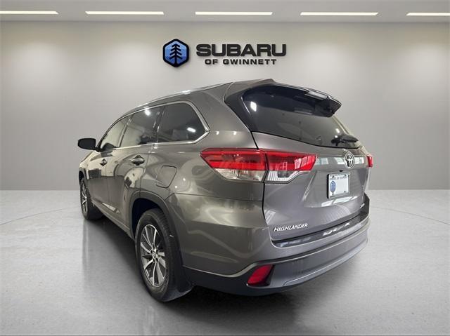used 2018 Toyota Highlander car, priced at $22,900