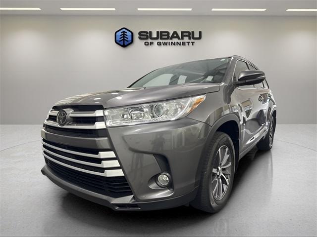 used 2018 Toyota Highlander car, priced at $22,900