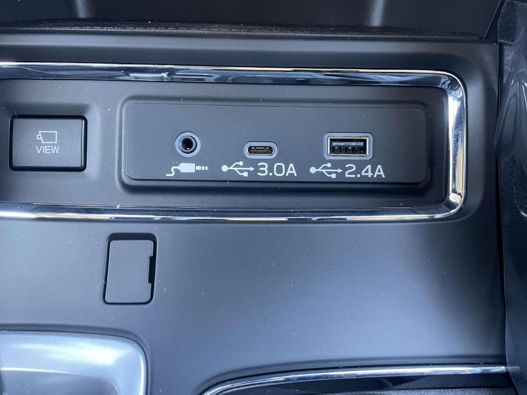 new 2025 Subaru Ascent car, priced at $46,926