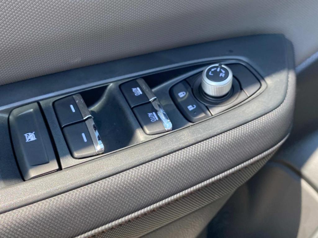 new 2025 Subaru Forester Hybrid car