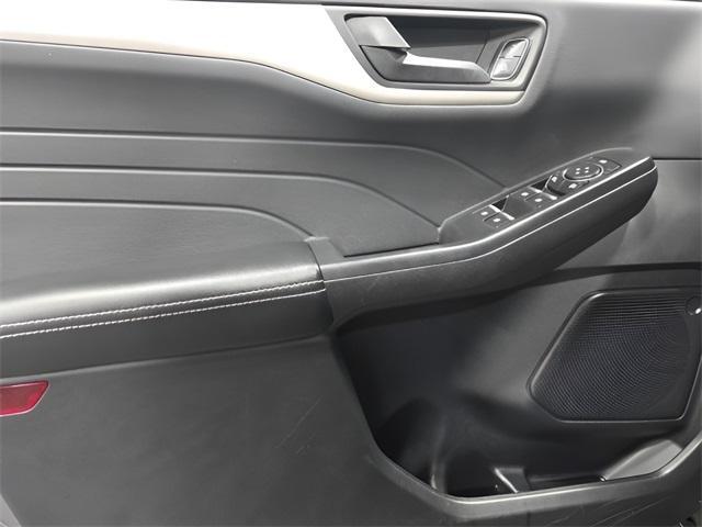 used 2022 Ford Escape car, priced at $18,900