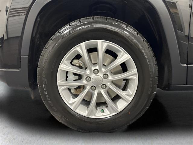 used 2021 Jeep Cherokee car, priced at $18,500