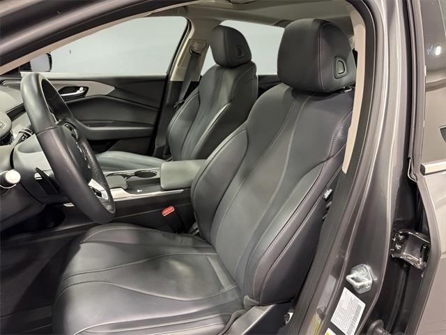 used 2025 Acura TLX car, priced at $38,000