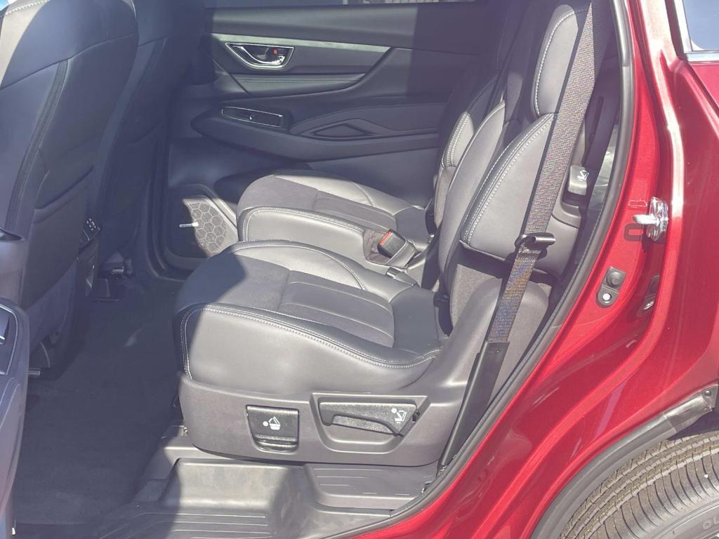 new 2025 Subaru Ascent car, priced at $46,926