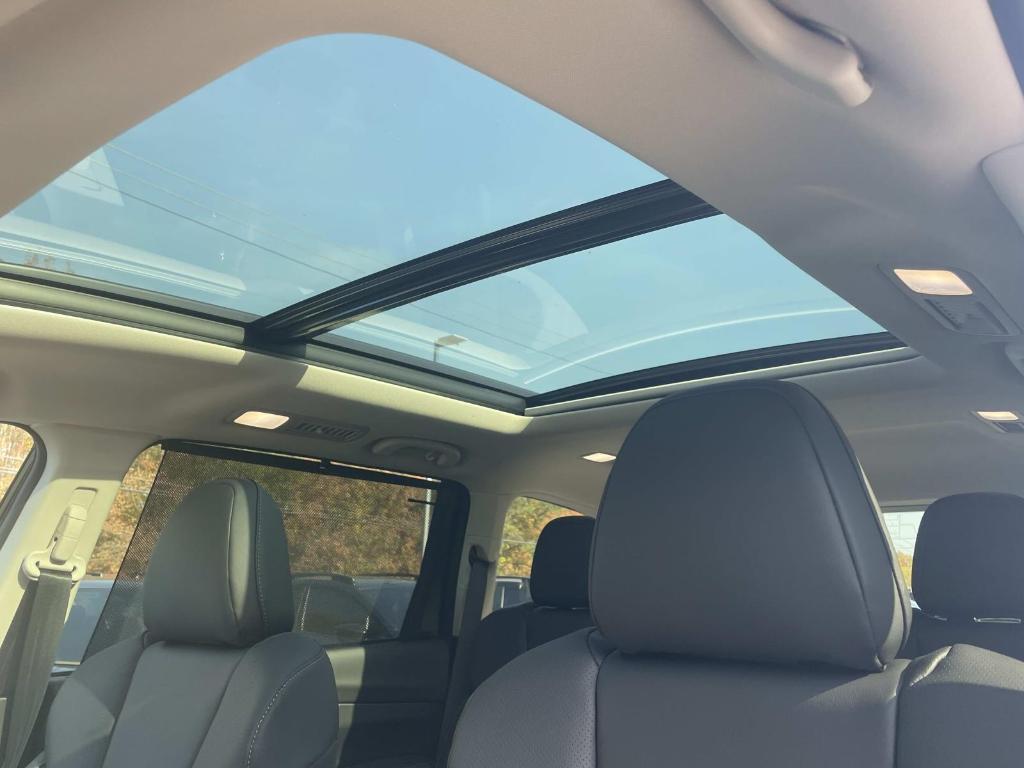 new 2025 Subaru Ascent car, priced at $46,926