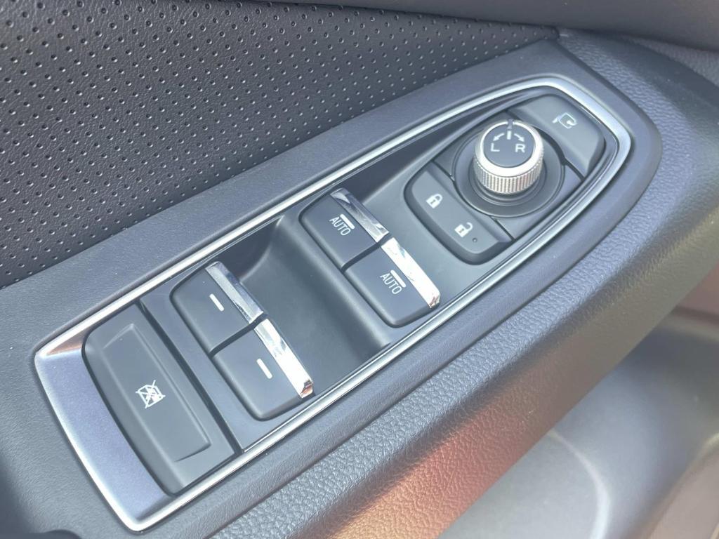 new 2025 Subaru Ascent car, priced at $46,926