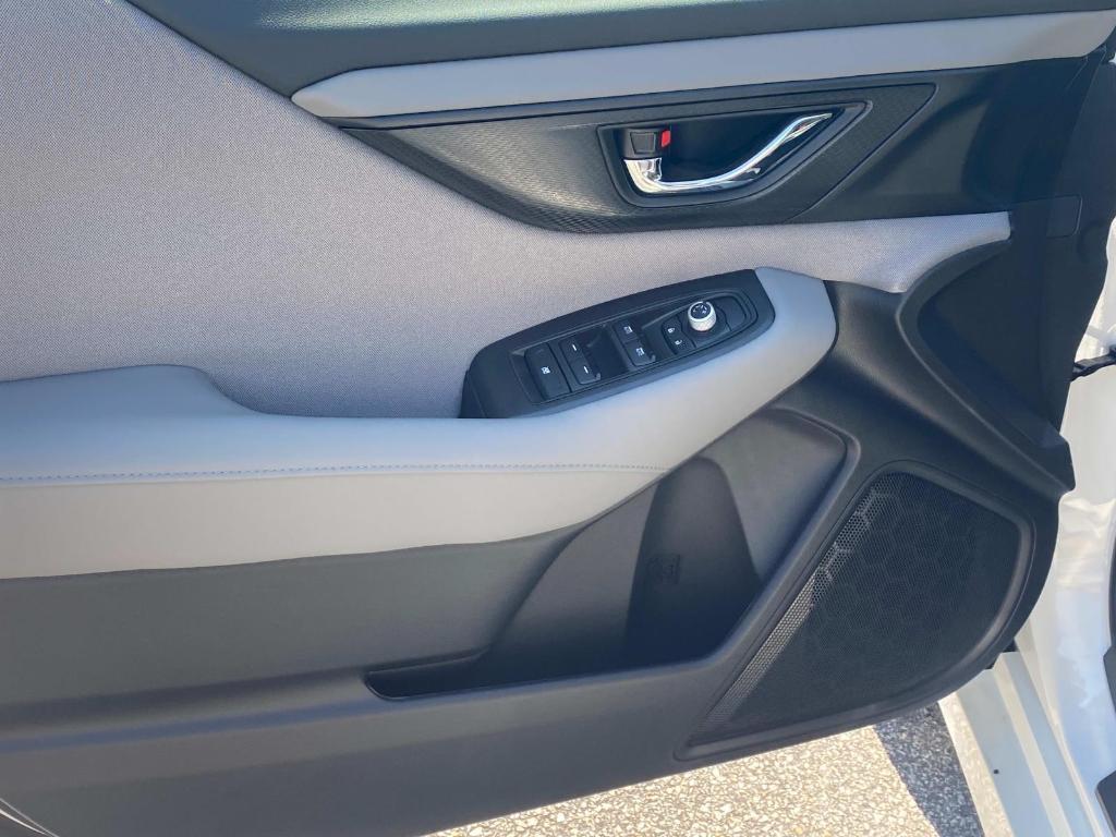 new 2025 Subaru Legacy car