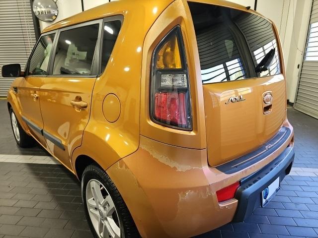 used 2011 Kia Soul car, priced at $5,200