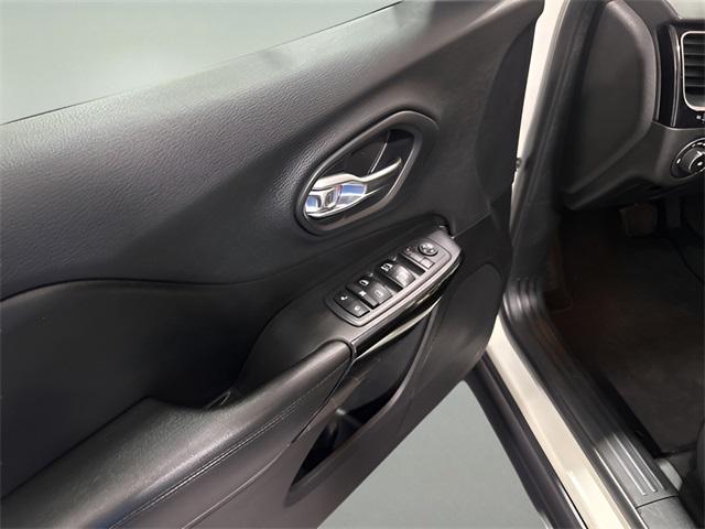 used 2019 Jeep Cherokee car, priced at $18,500