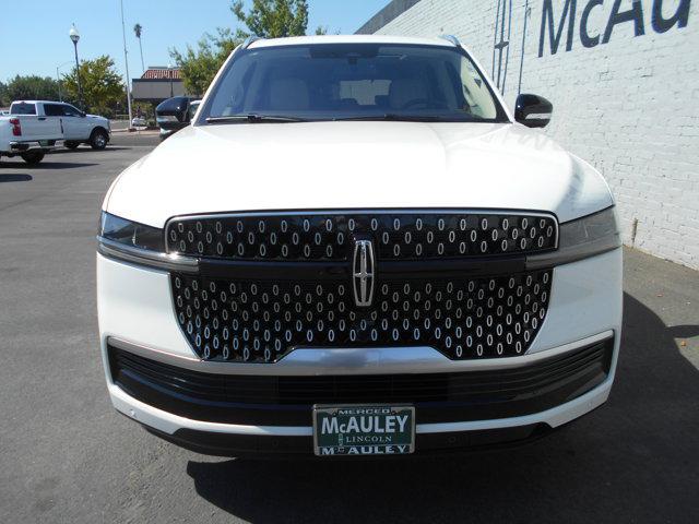 new 2025 Lincoln Navigator car, priced at $103,690