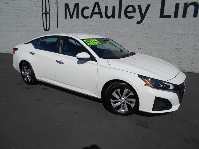used 2023 Nissan Altima car, priced at $18,399