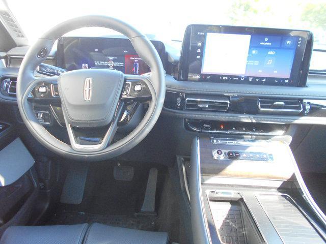 new 2025 Lincoln Aviator car, priced at $83,660