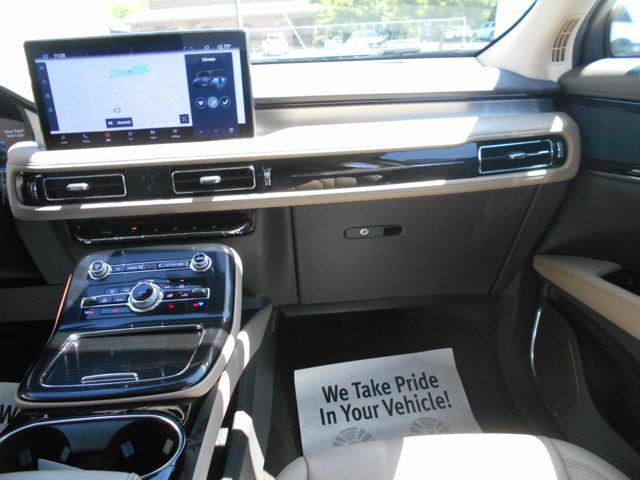 used 2022 Lincoln Nautilus car, priced at $34,880