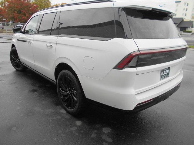 new 2025 Lincoln Navigator car, priced at $113,175