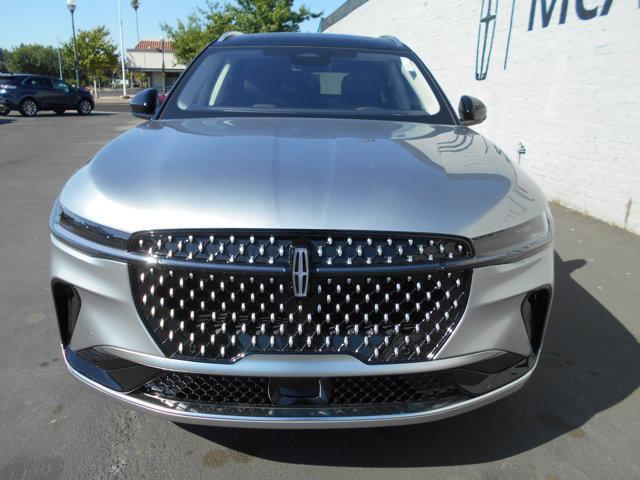new 2025 Lincoln Nautilus car, priced at $60,270