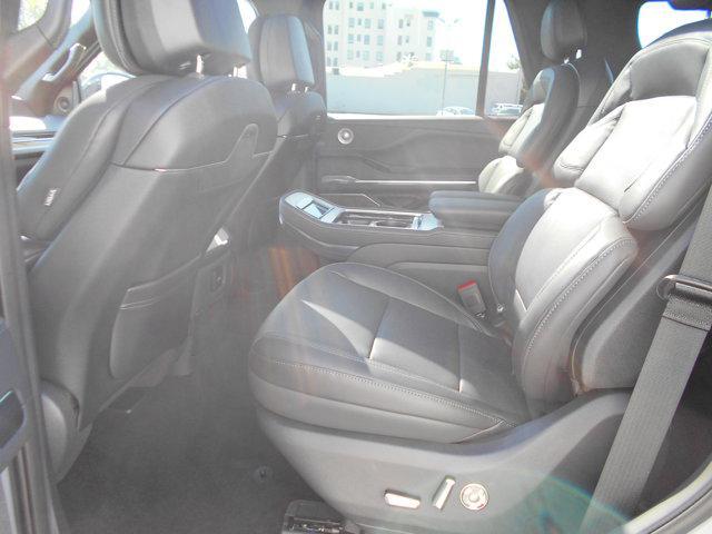 new 2025 Lincoln Navigator car, priced at $109,940