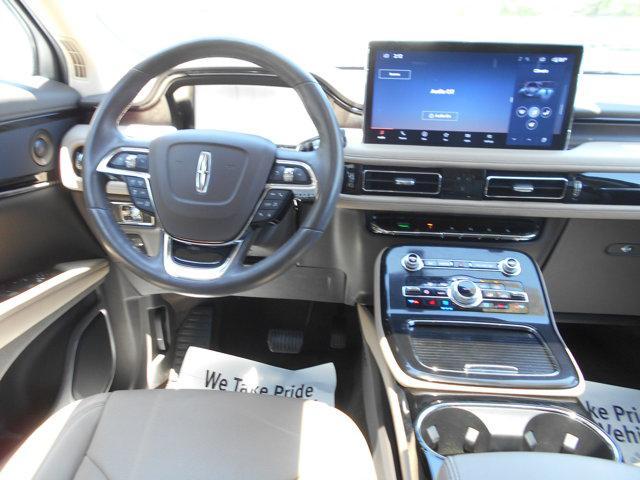used 2022 Lincoln Nautilus car, priced at $38,990