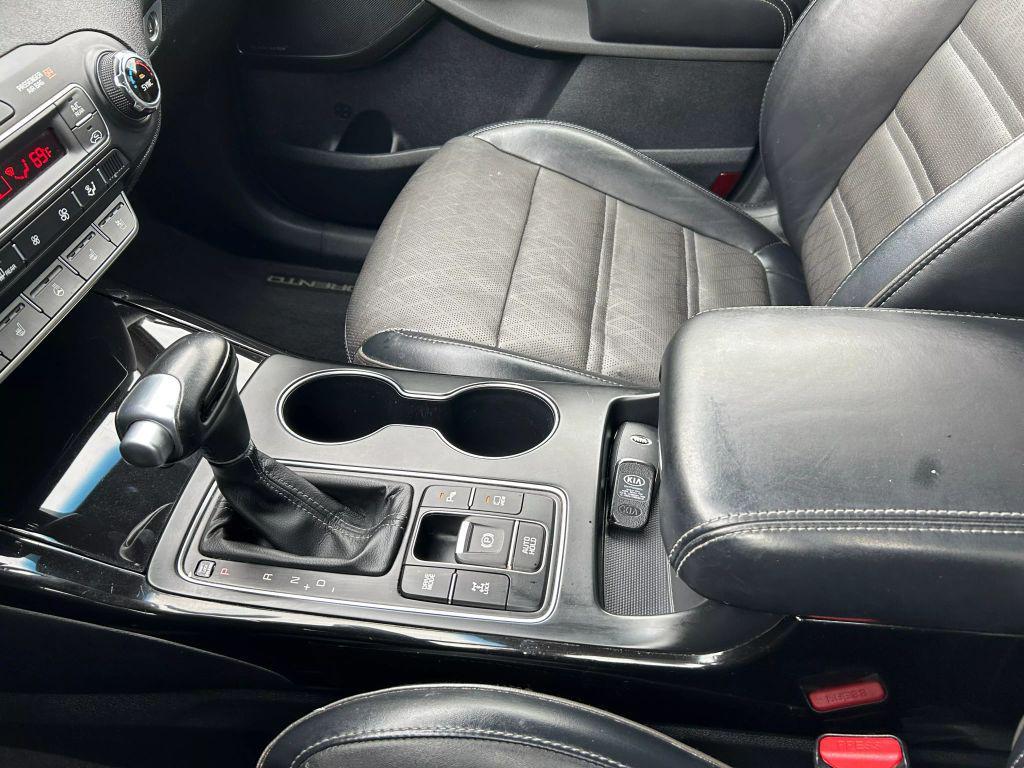 used 2019 Kia Sorento car, priced at $21,995