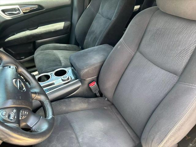 used 2014 Nissan Pathfinder car, priced at $9,995