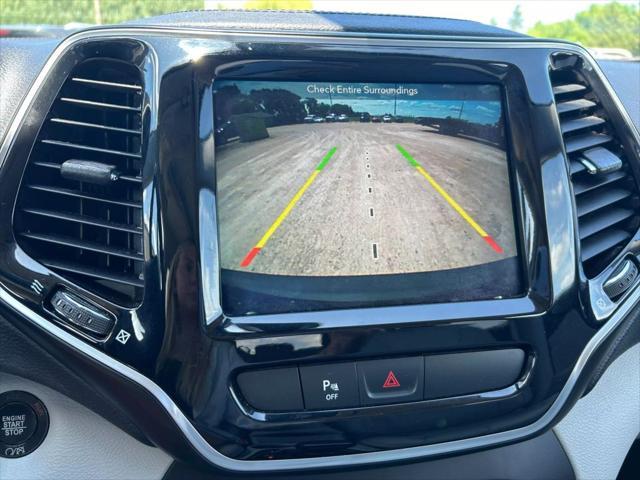 used 2019 Jeep Cherokee car, priced at $16,995