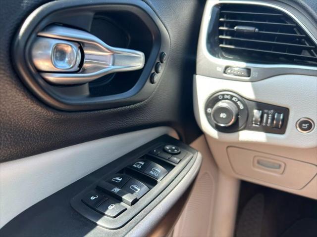 used 2019 Jeep Cherokee car, priced at $16,995