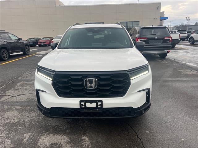 used 2023 Honda Pilot car, priced at $36,995