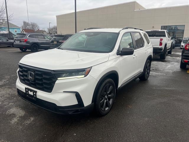 used 2023 Honda Pilot car, priced at $36,995