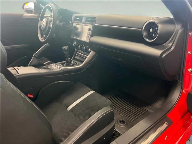 used 2024 Toyota GR86 car