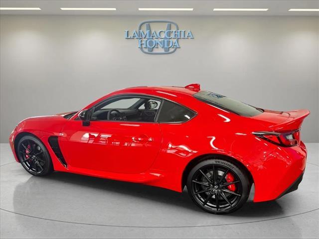 used 2024 Toyota GR86 car
