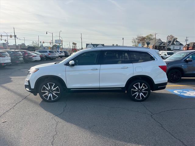 used 2022 Honda Pilot car, priced at $33,995