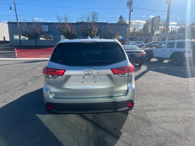 used 2019 Toyota Highlander car, priced at $29,995