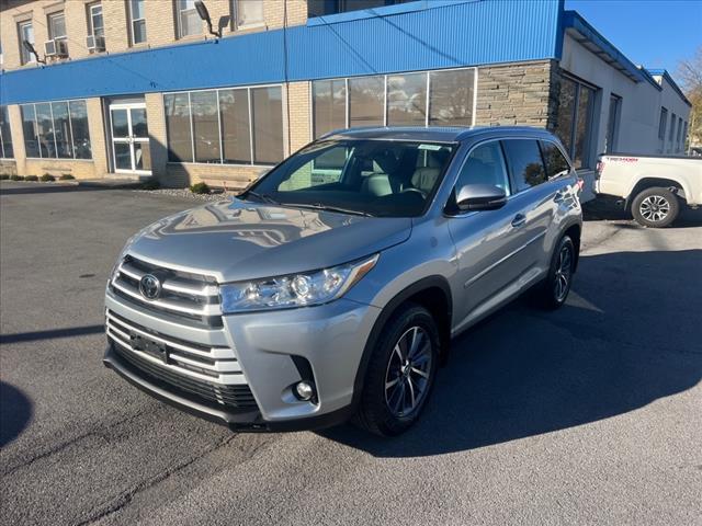 used 2019 Toyota Highlander car, priced at $29,995