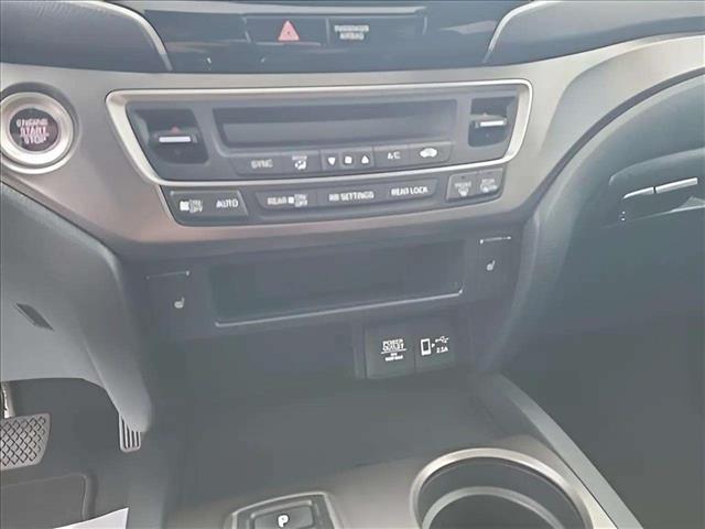 used 2022 Honda Pilot car, priced at $32,995