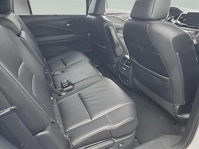 used 2022 Honda Pilot car, priced at $32,995