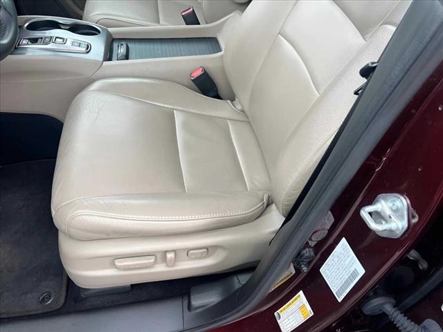 used 2022 Honda Pilot car, priced at $32,995