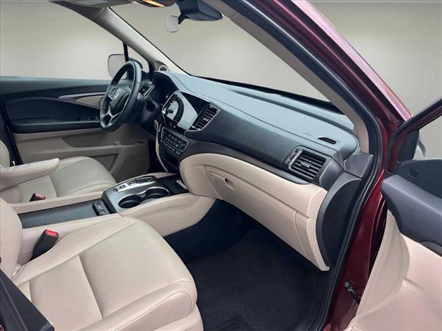 used 2022 Honda Pilot car, priced at $33,995