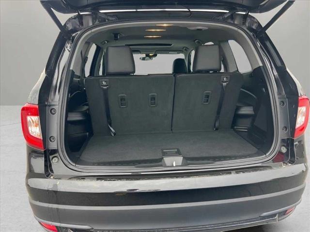used 2022 Honda Pilot car, priced at $35,995