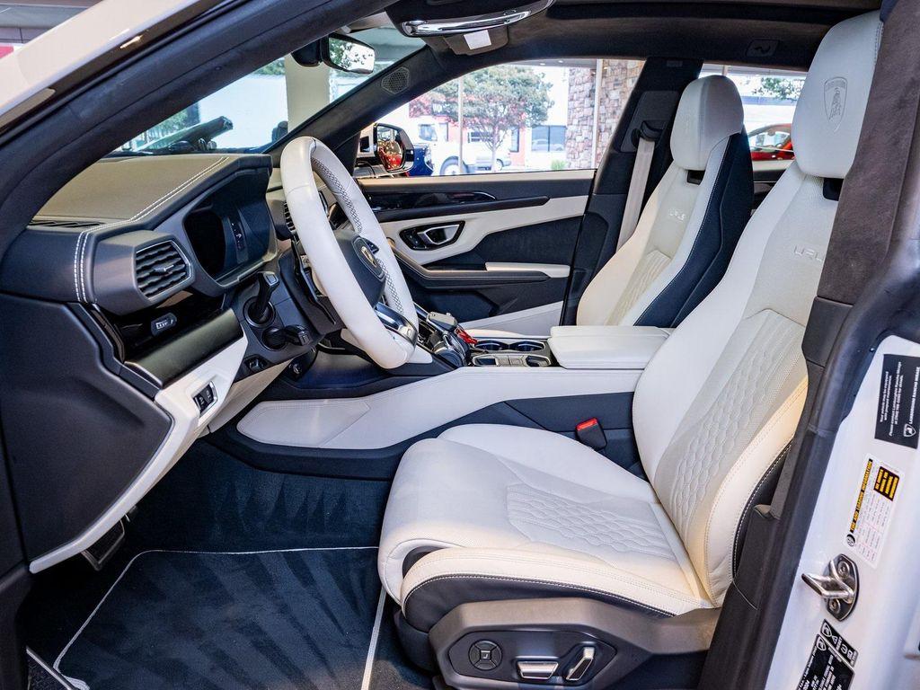 used 2024 Lamborghini Urus car, priced at $239,995