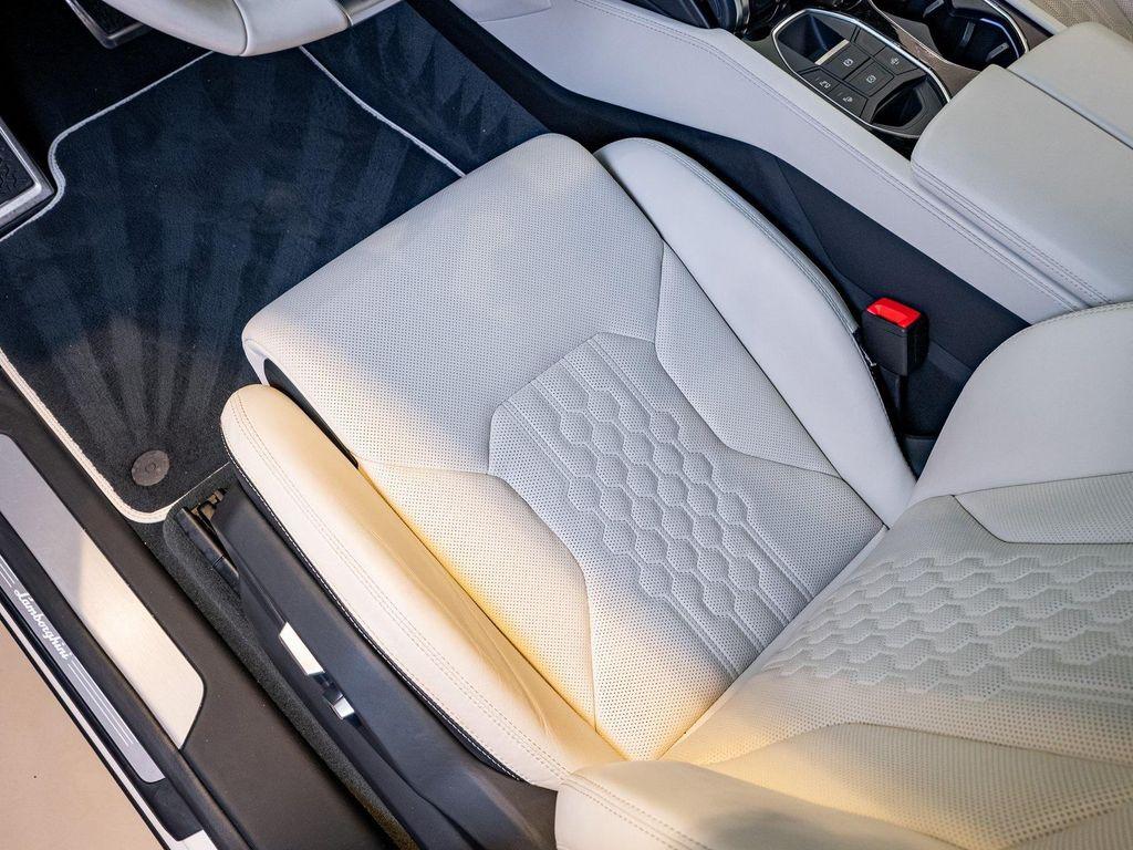 used 2024 Lamborghini Urus car, priced at $239,995