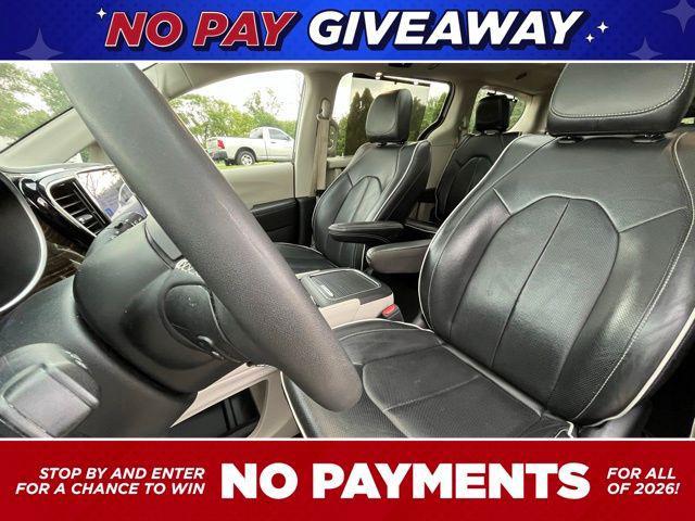 used 2023 Chrysler Pacifica car, priced at $25,999